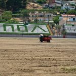 Αντικατάσταση του χλοοτάπητα στο Δημοτικό Στάδιο