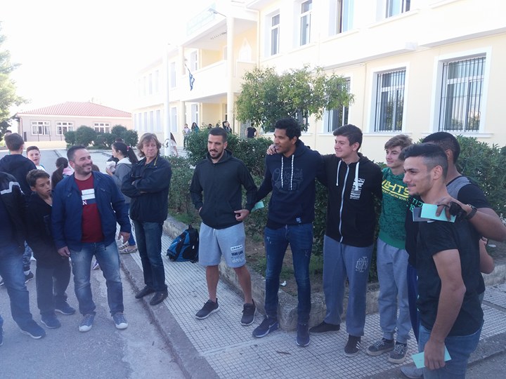 Επίσκεψη παικτών στα Γυμνάσια Λιβαδειάς
