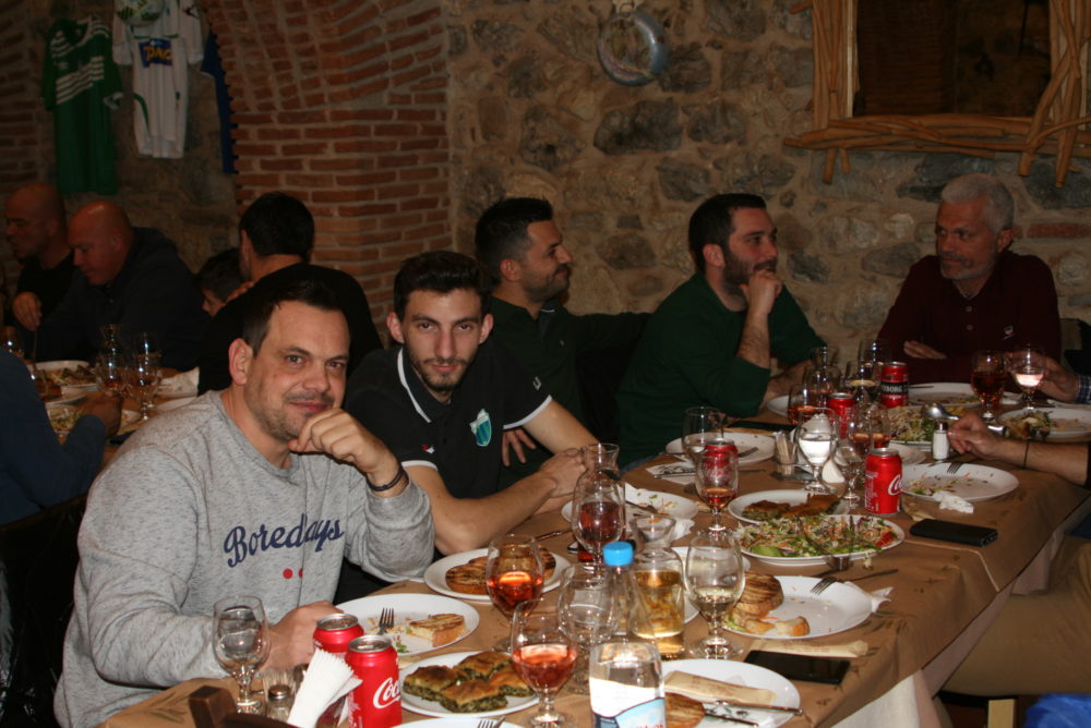 Δείπνο με υπόσχεση νίκης...