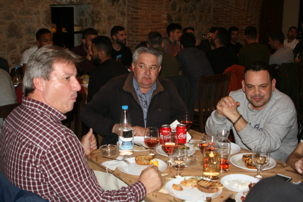 Δείπνο με υπόσχεση νίκης...