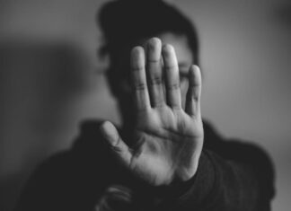 STOP στη Βία κατά των Γυναικών