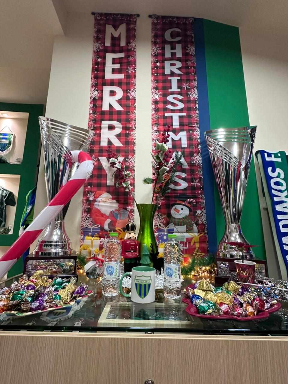 Χριστουγεννιάτικο bazaar στο APOL Store